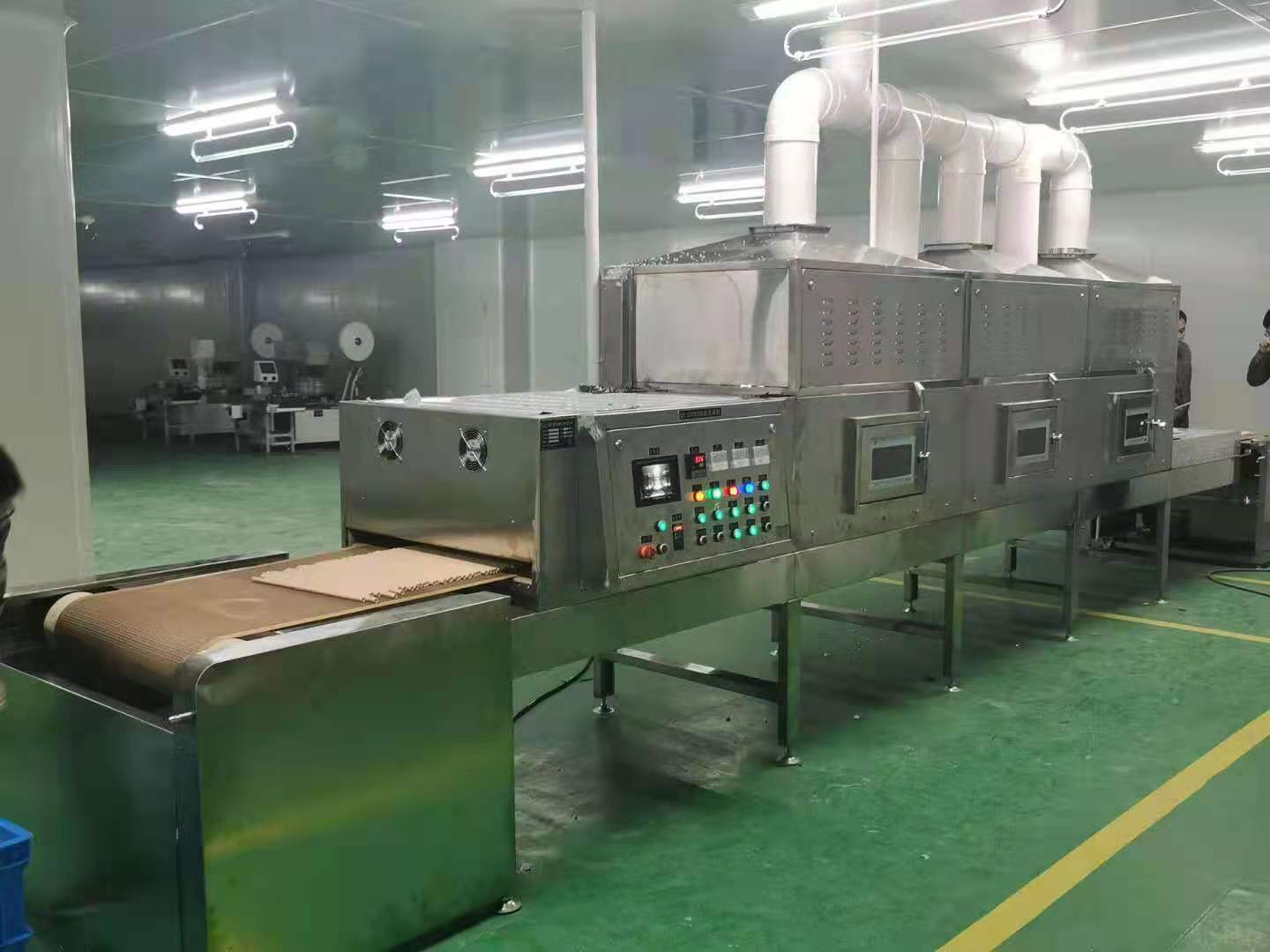 纸餐具微波杀菌机